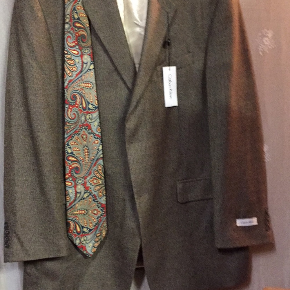 Jacket - Picture 2 of 3